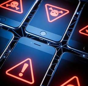 Смартфоны под угрозой: взрывной рост заражения мобильных устройств в 2025 году
